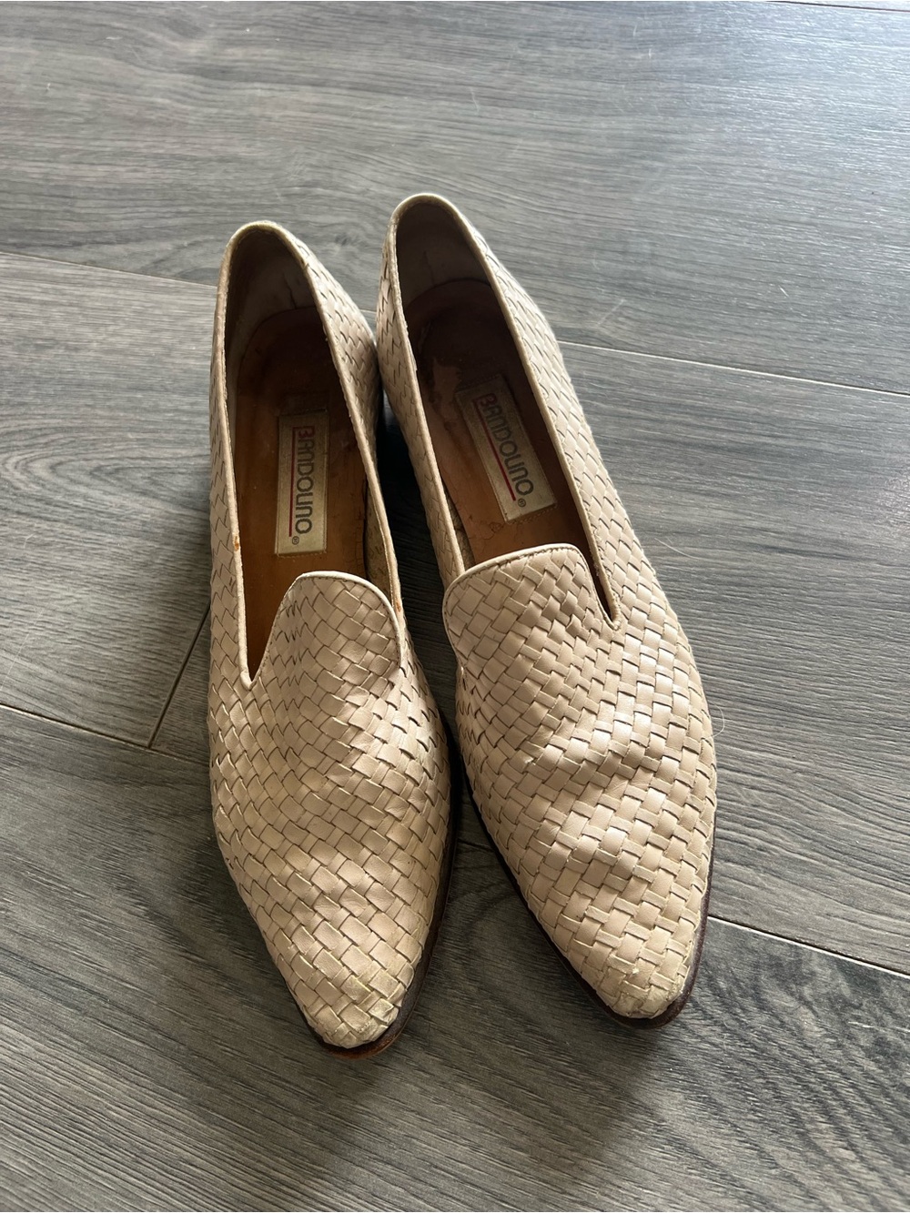 High Quality Women’s Woven Slip-On Flats in Light Beige